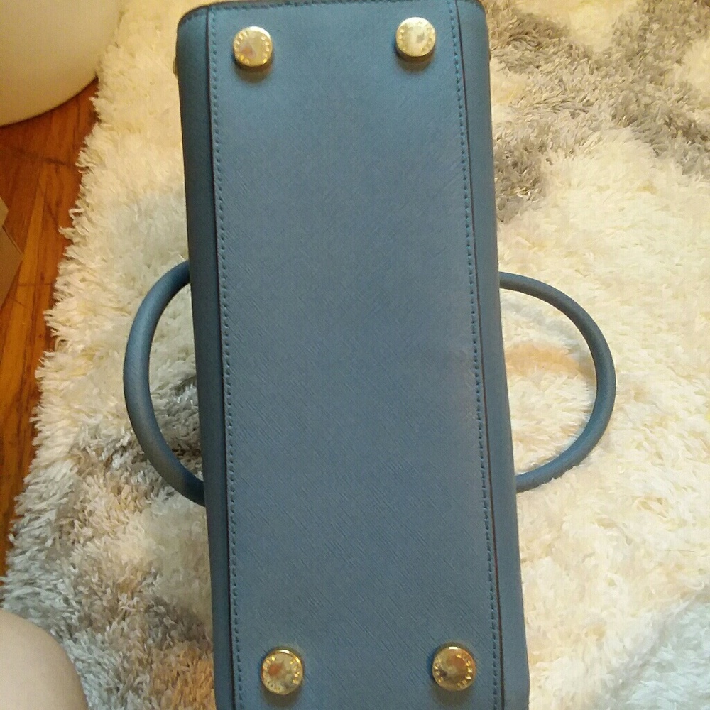 MICHAEL KORS STUDDED SELMA STUD BAG - Picture 8 of 8